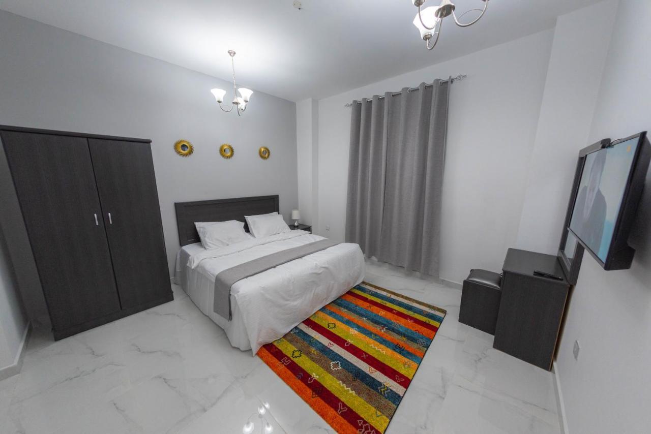 Al Sqlawi Hotel Apartment Ras al Hadd Exterior photo