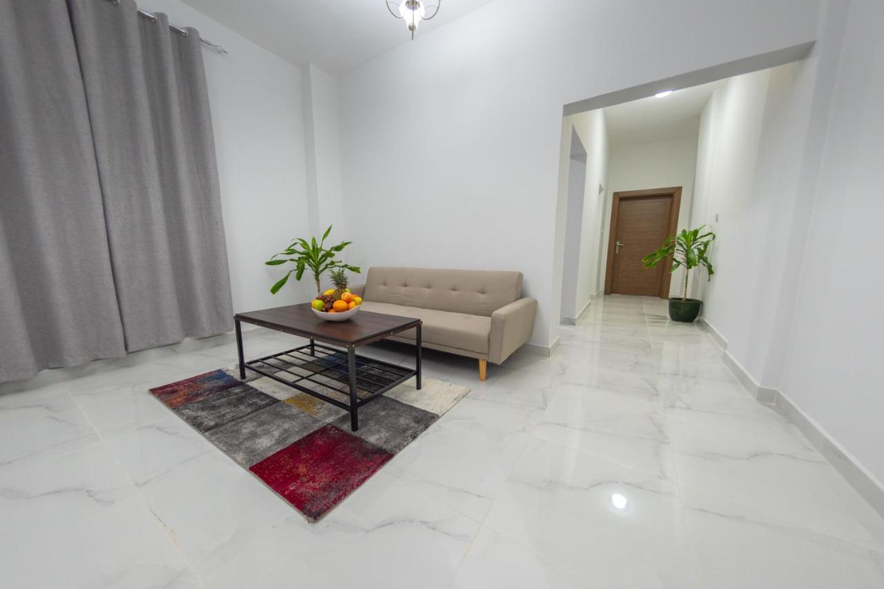 Al Sqlawi Hotel Apartment Ras al Hadd Exterior photo
